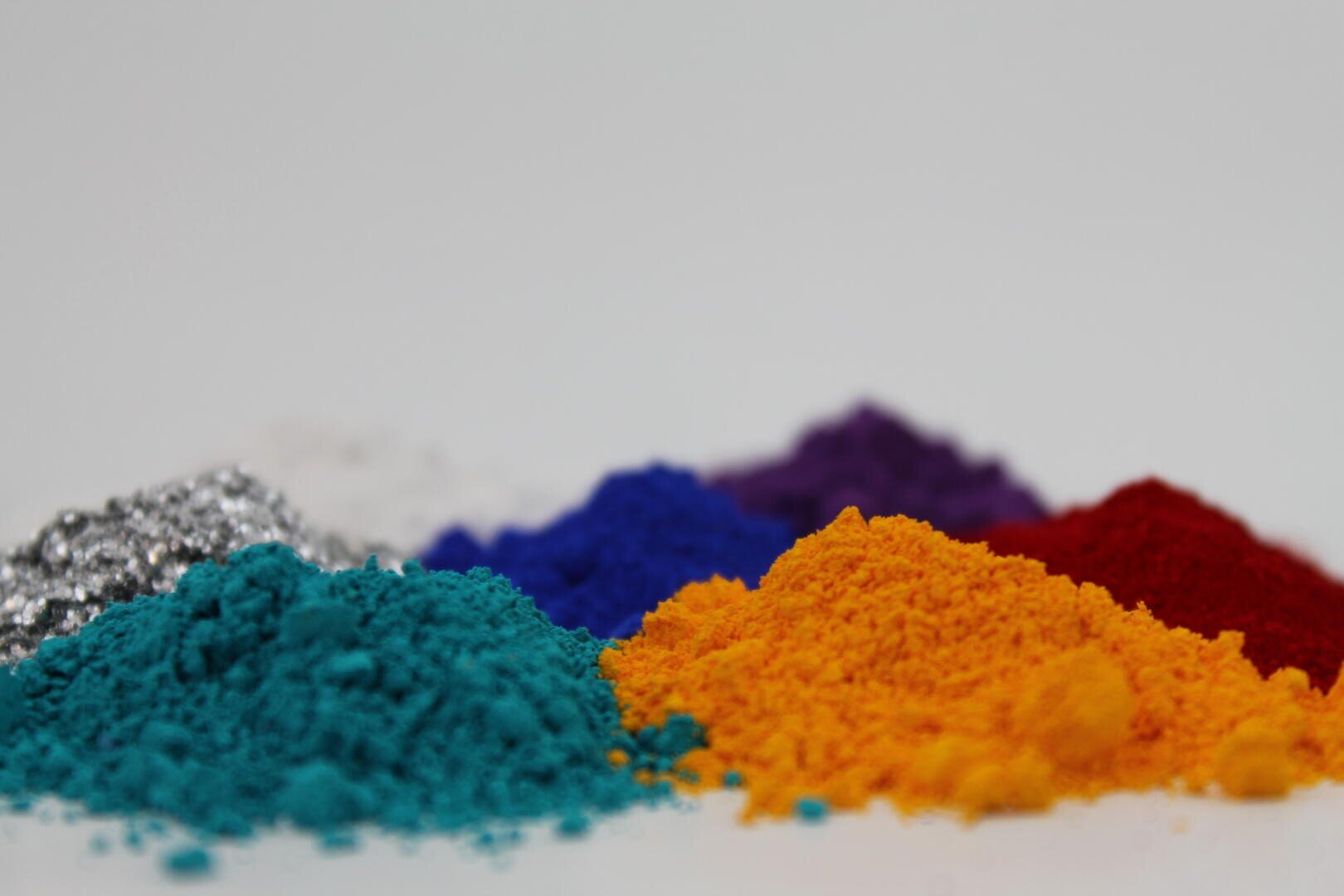 Passende Pigmente und abgestimmte Additive für Kombinationsmasterbatches.